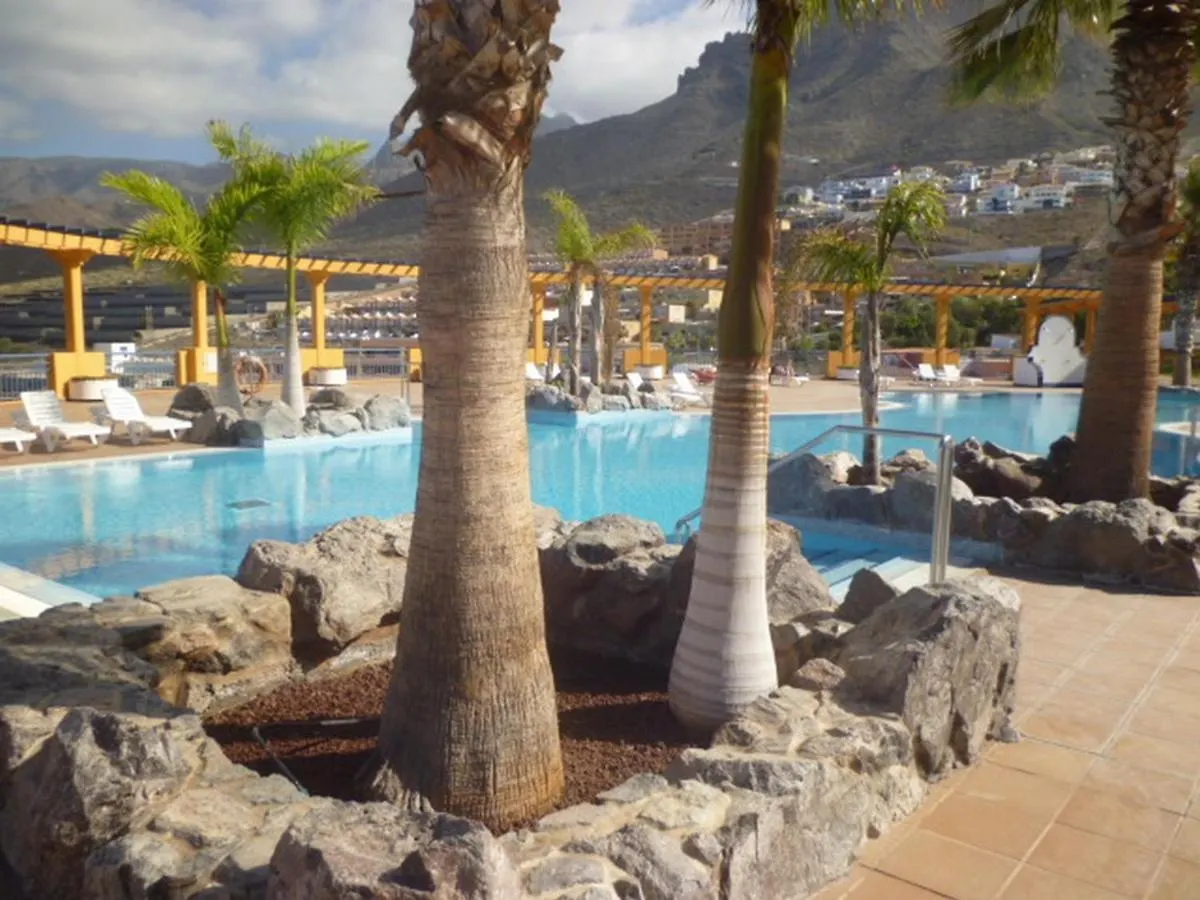 Apartamento Roque del Conde Costa Adeje  España